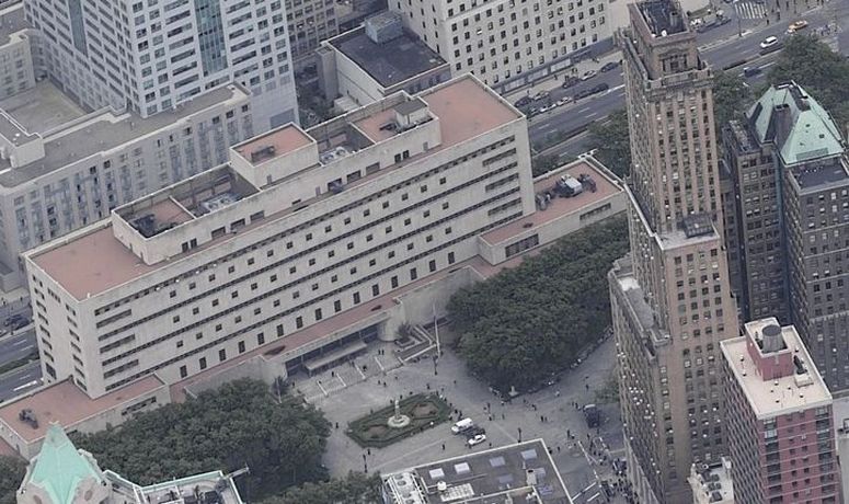 State Supreme Court Building: State Supreme Court Building - Columbus Park - montague str et cadman pz w 2